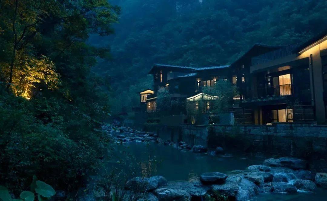 阀门配件选择常见的伸缩器